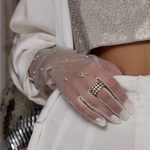 12th tribe Adaline Pearl Bridal Gloves